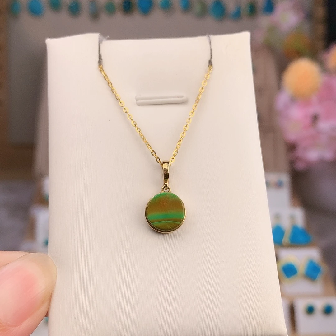 18K金镶嵌绿松石颈饰