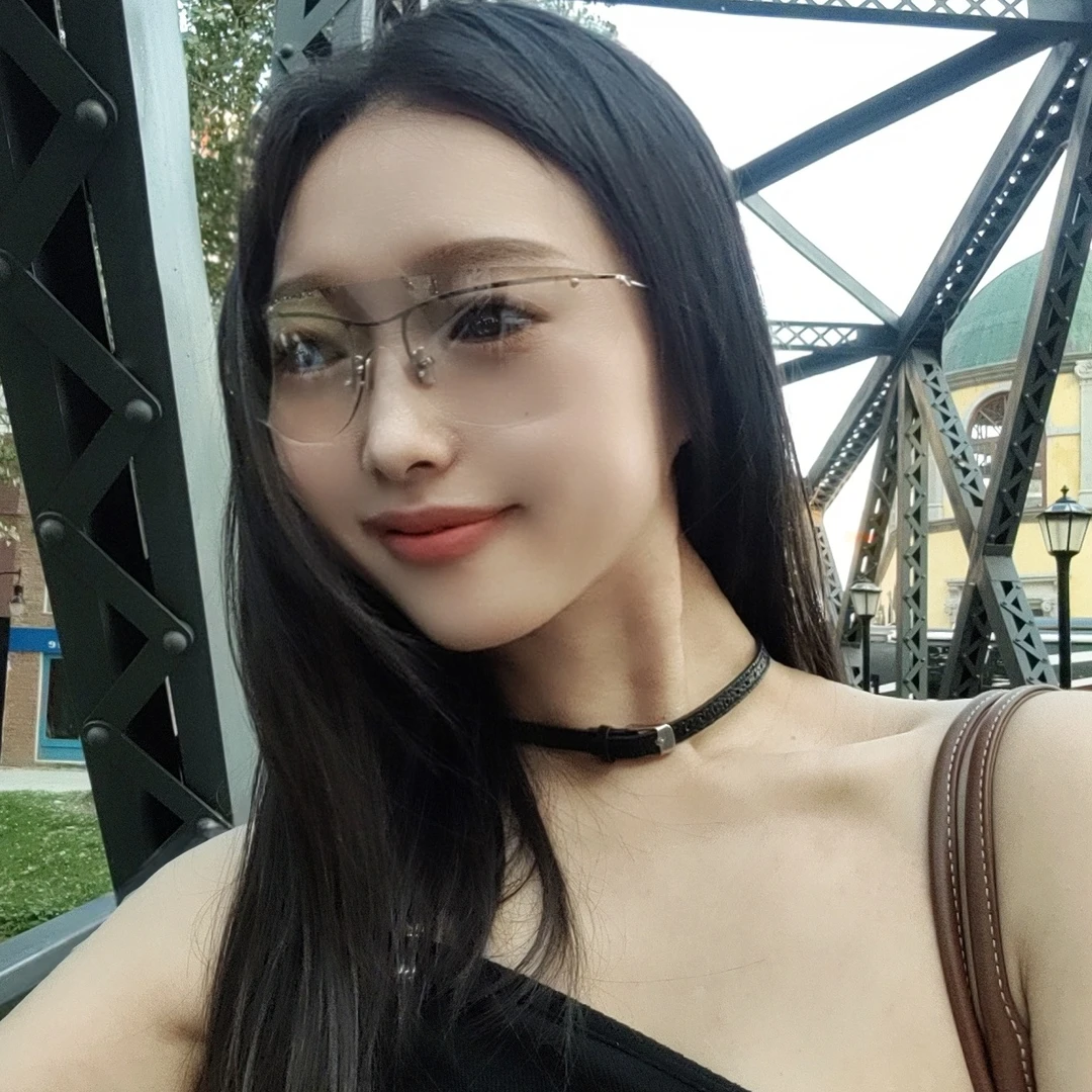 新款不规则多边形太阳镜女旅行拍照户外骑行防紫外线遮阳素颜墨镜