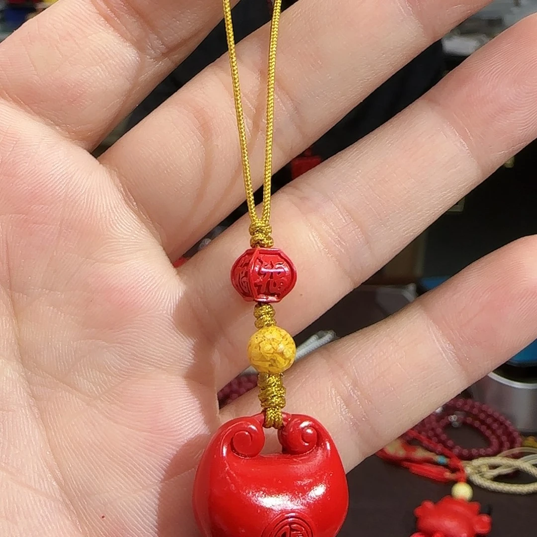 天然辰砂朱砂挂件