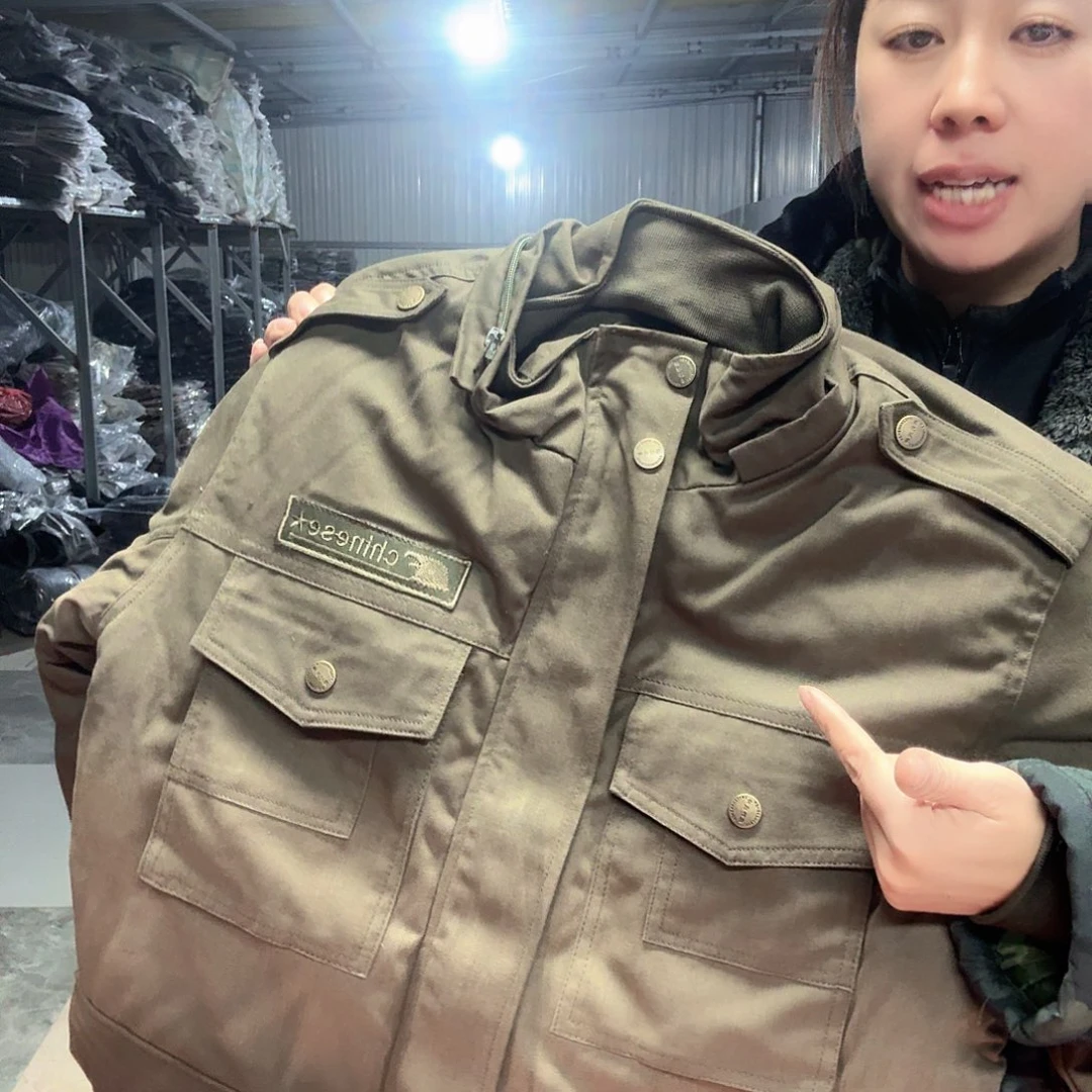 165瑕疵棉袄。 443