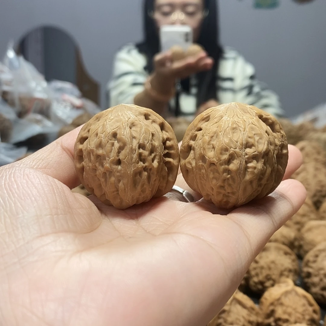 文玩核桃吊坠铁锤37黄