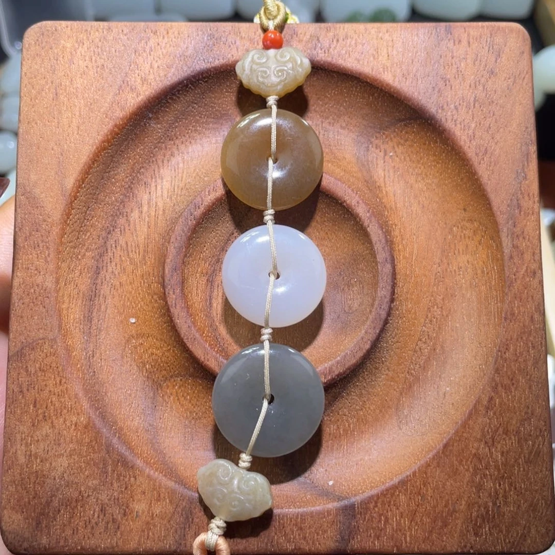 和田玉未镶嵌手链