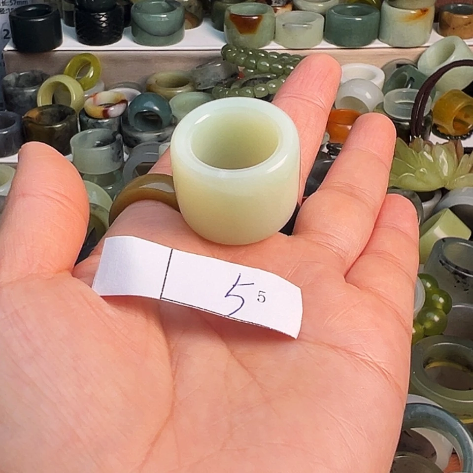 【闪购商品】未镶嵌岫玉戒指沉**雾