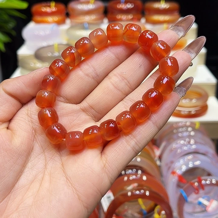 玛瑙/玉髓手镯未镶嵌桃****