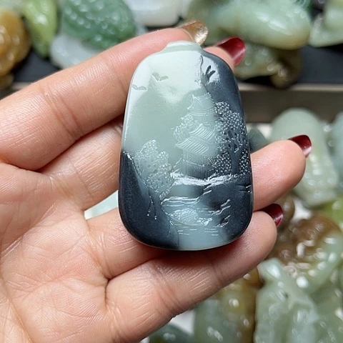 和田玉颈饰未镶嵌玄*公