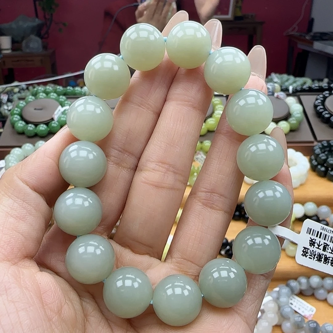 和田玉未镶嵌手串