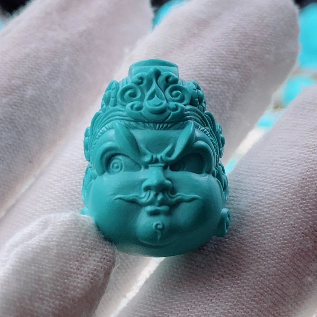 绿松石配饰未镶嵌