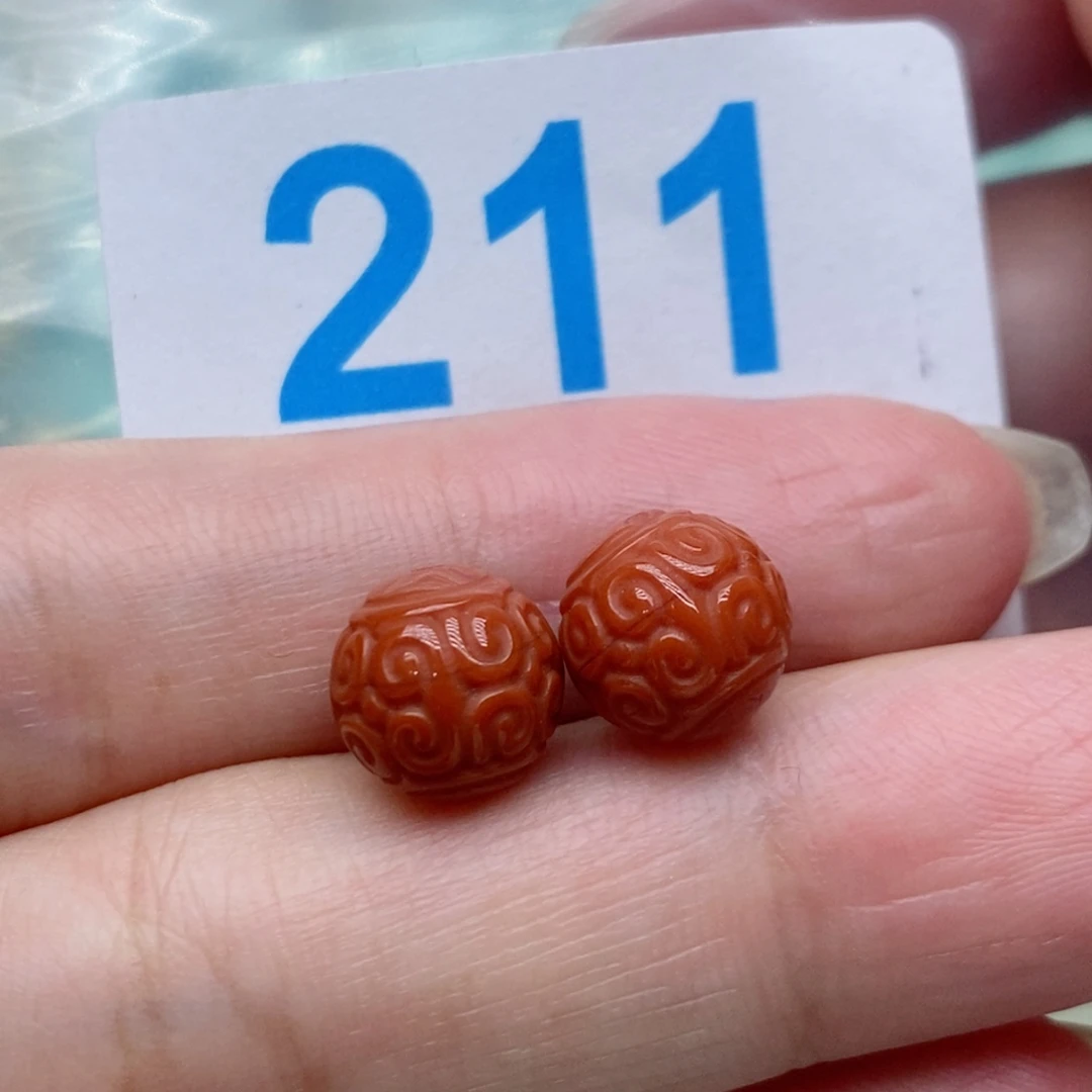 未镶嵌南红玛瑙珠宝奇石