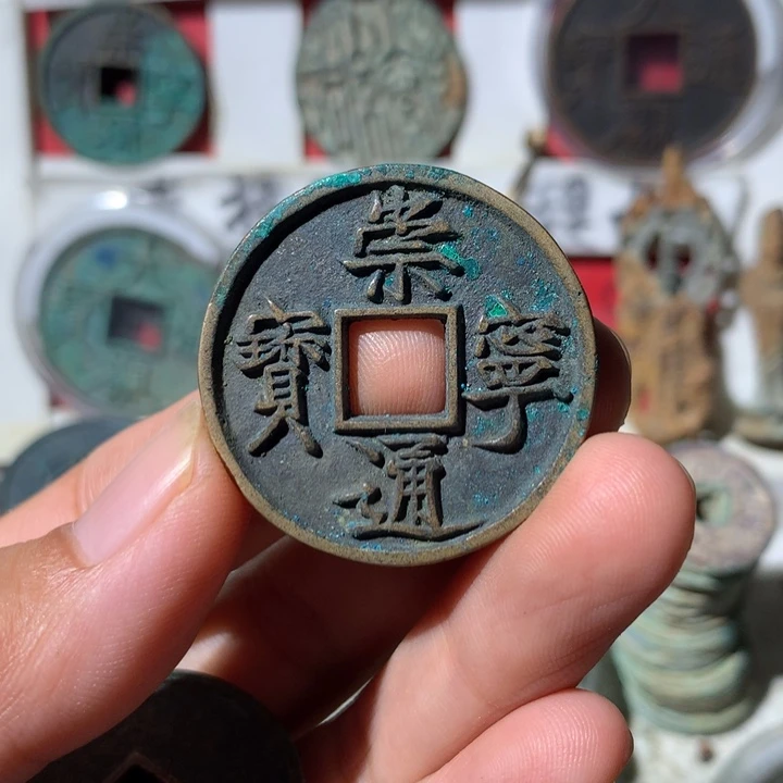 刘***活现代工艺品 现代工艺品