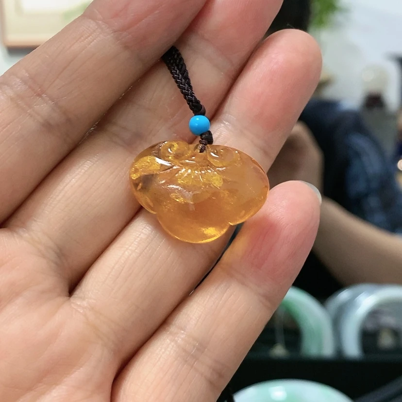 【闪购商品】未镶嵌颈饰琥珀如意