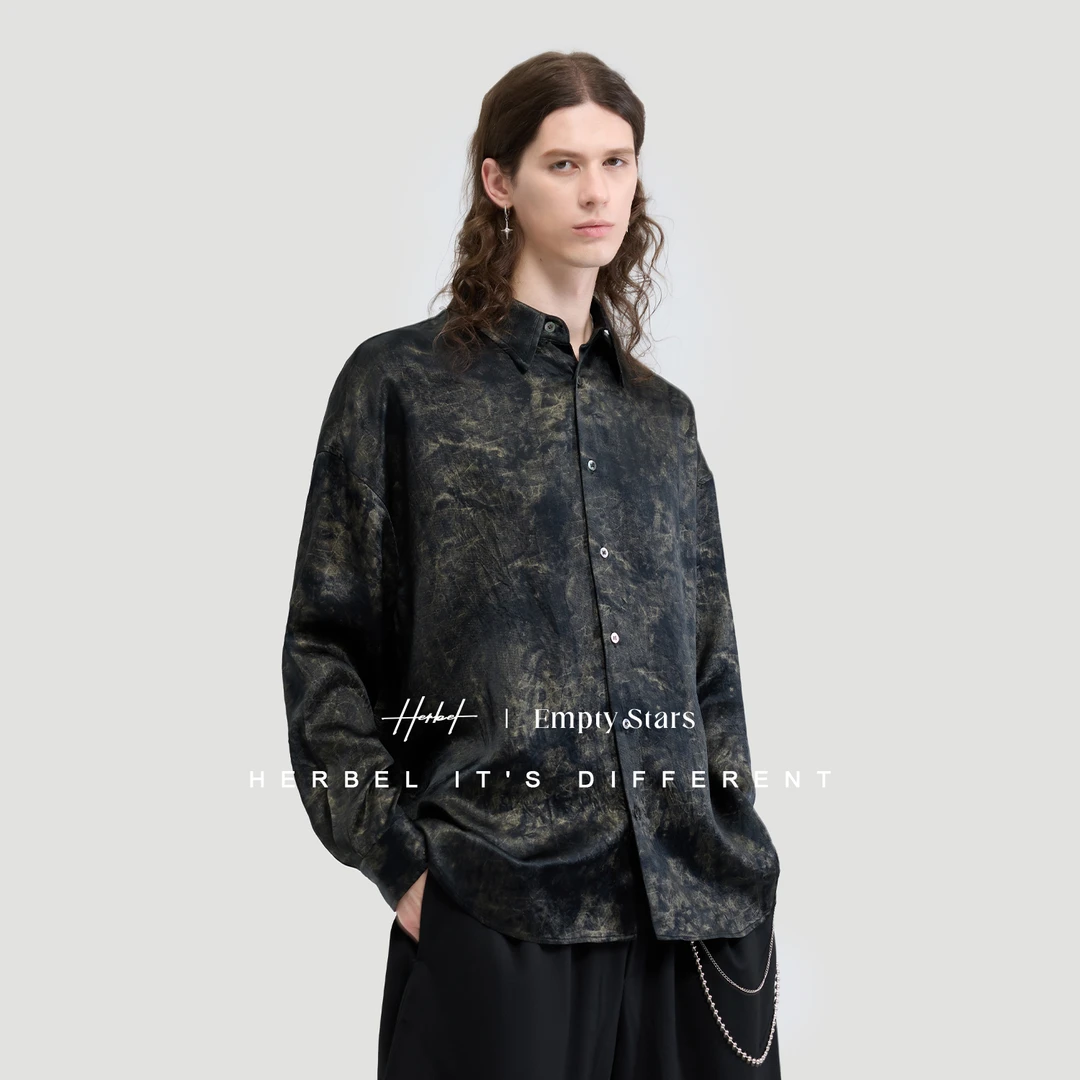 HERBEL/黑白2025秋季新款醋酸复古印花痞帅慵懒休闲长袖衬衫