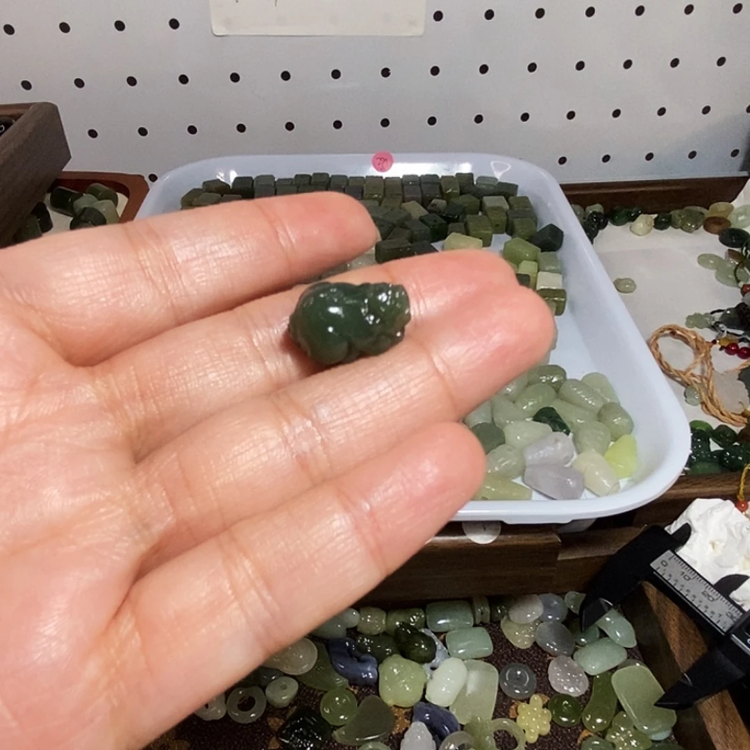 小***七和田玉未镶嵌手链