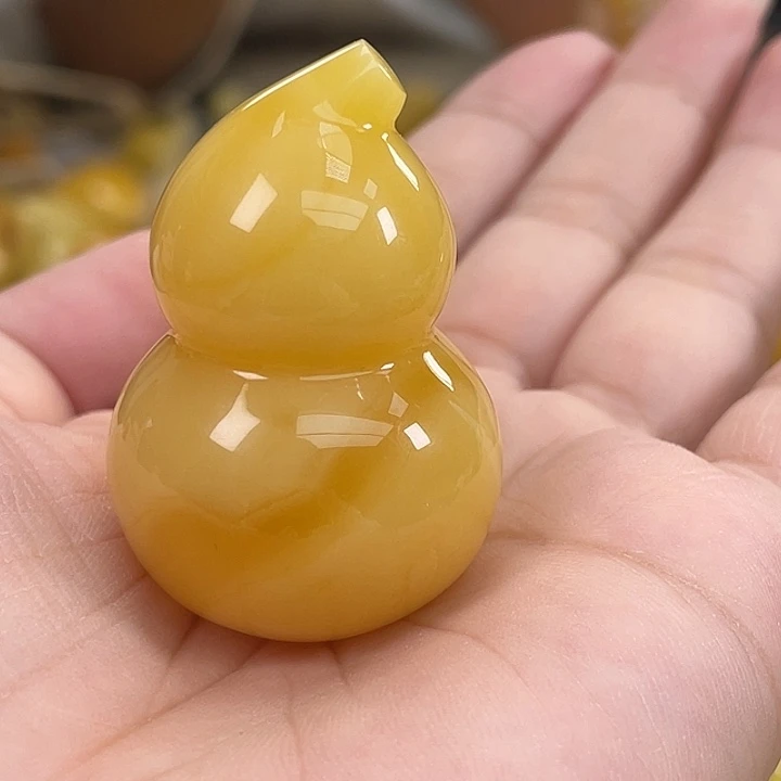 琥珀未镶嵌珠宝奇石琥珀h32