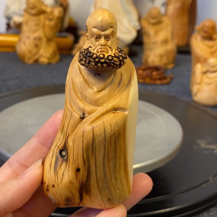 柏木7**Y崖柏达摩手把件小摆件