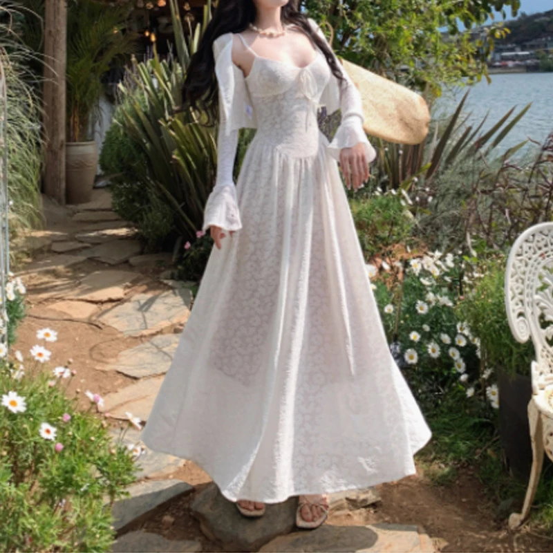 法式吊带连衣裙女2025春季新款白色长裙度假收腰裙子两件套