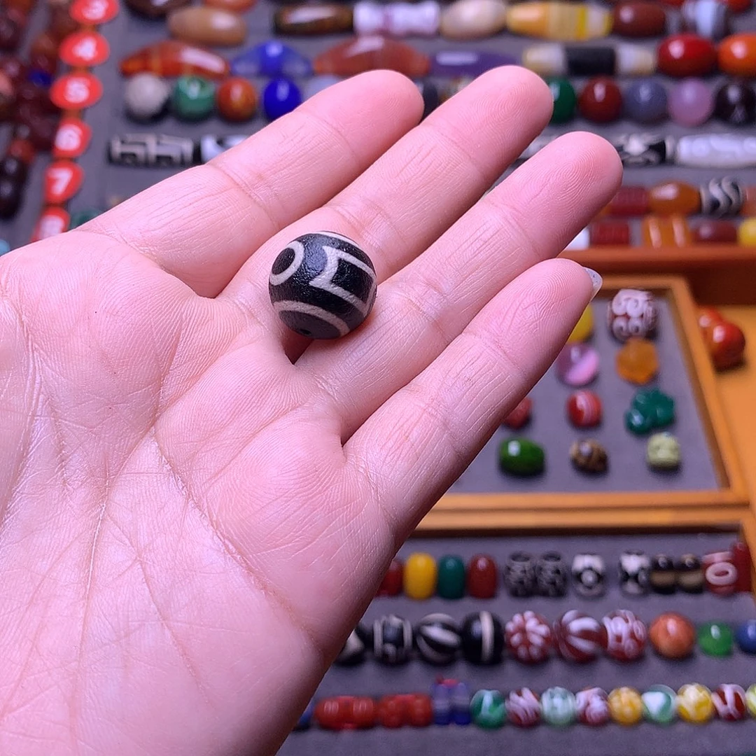 小****玛瑙/玉髓未镶嵌颈饰