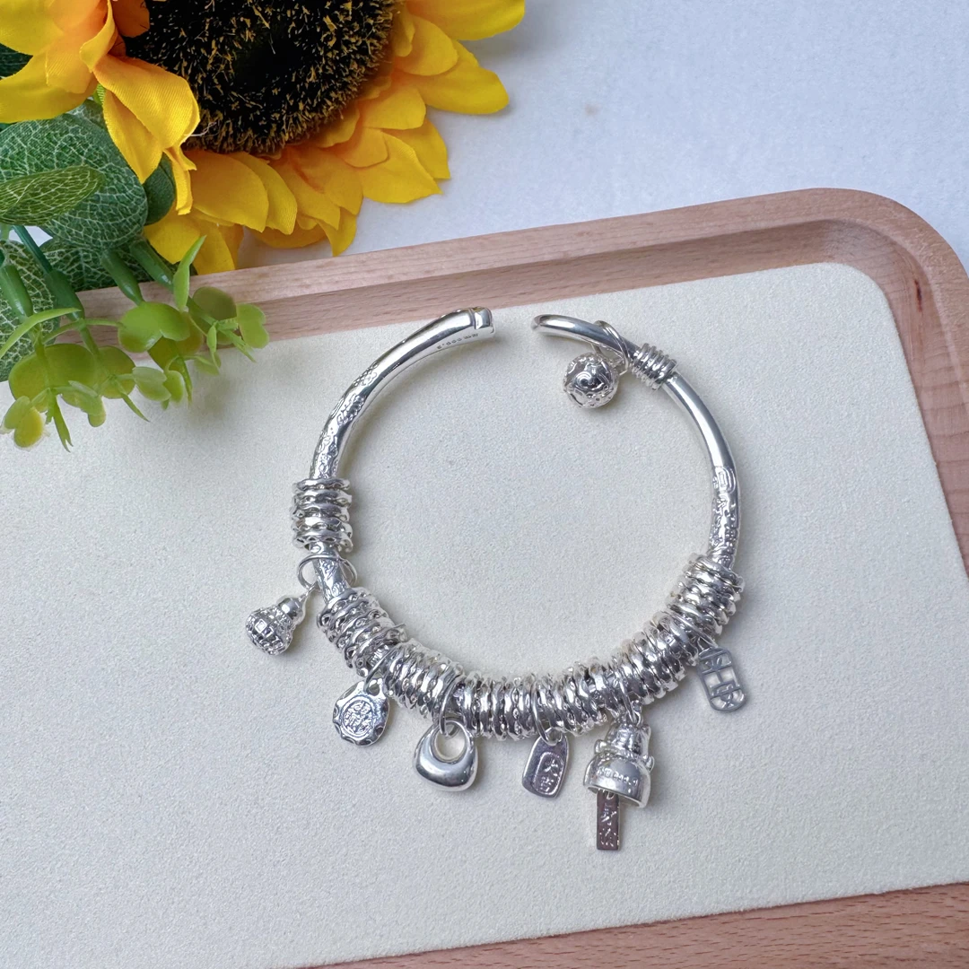 999.9 银【2】开口 招财 吉言