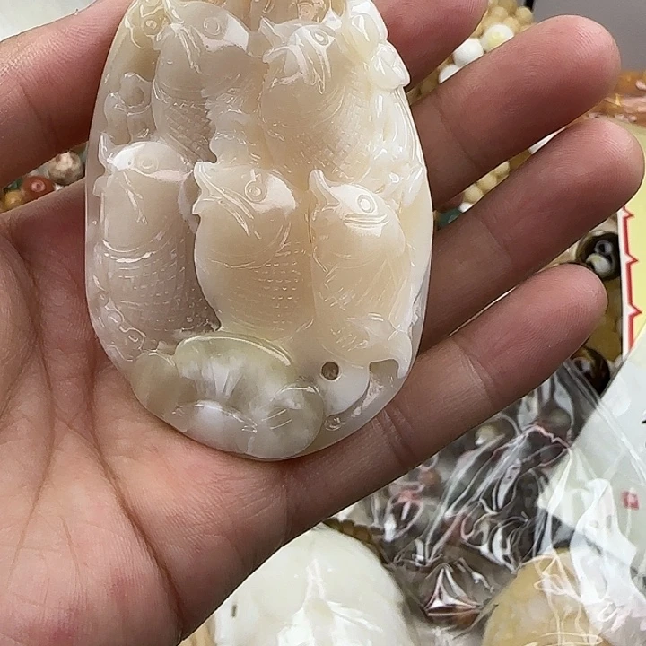 芬***华贝壳其他紫色手把件20号