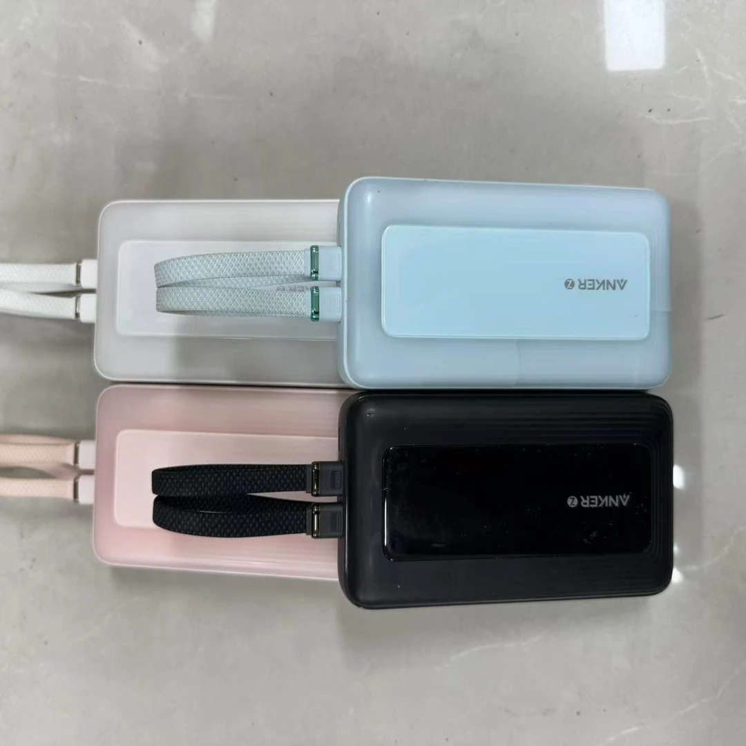 9新 品牌 9新 ANKER/安克 9新安克两万自带线充电板1681