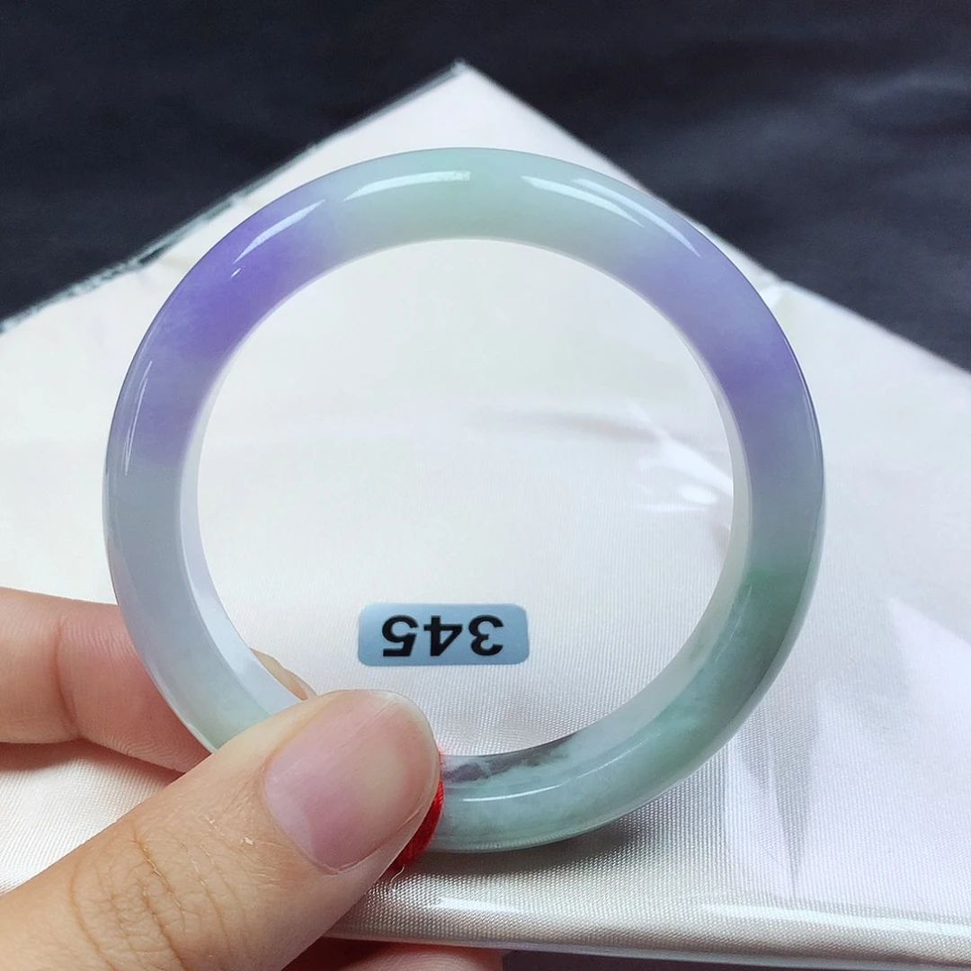 翡翠手镯未镶嵌53圈口