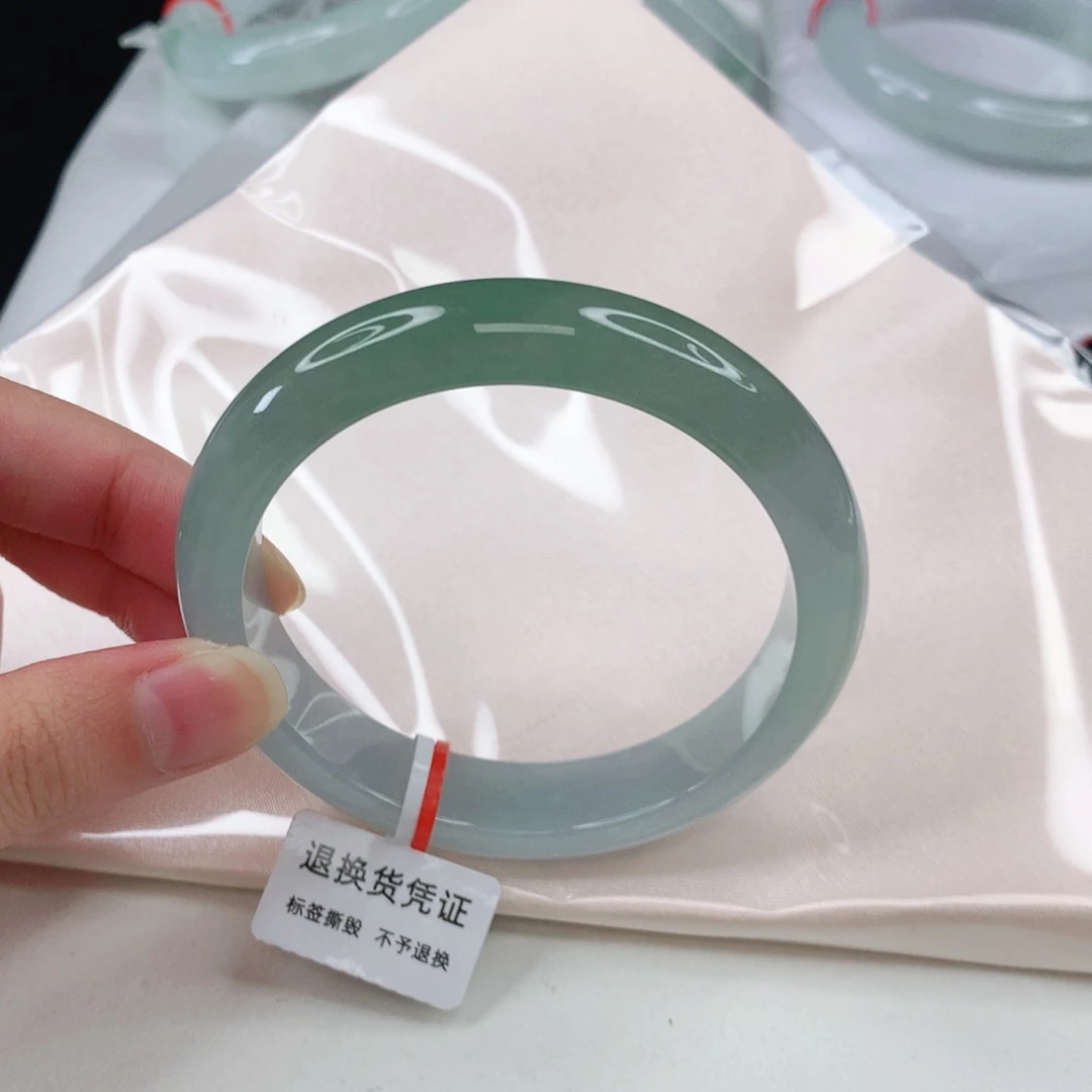 翡翠手镯未镶嵌缅甸天然a货翡翠手镯56.5