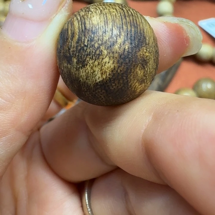 大叶紫檀（黑酸枝木类）