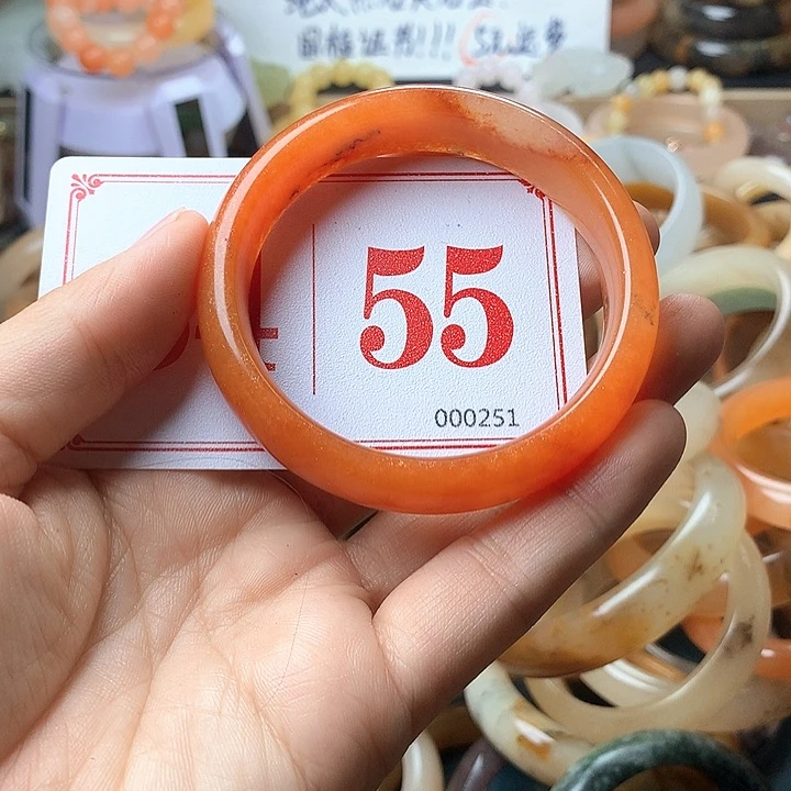 石英质玉（黄龙玉）未镶嵌手镯