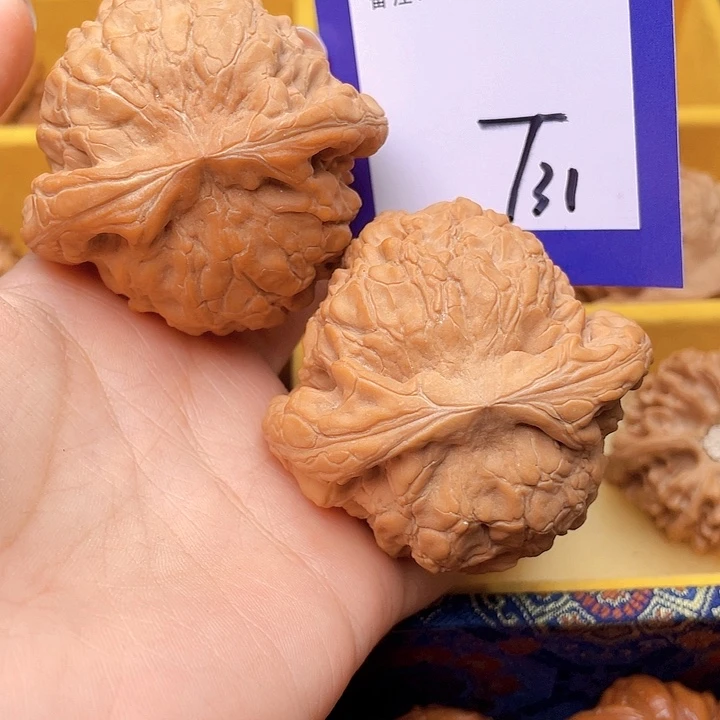 把件文玩核桃沐***家文玩核桃龙鼎31