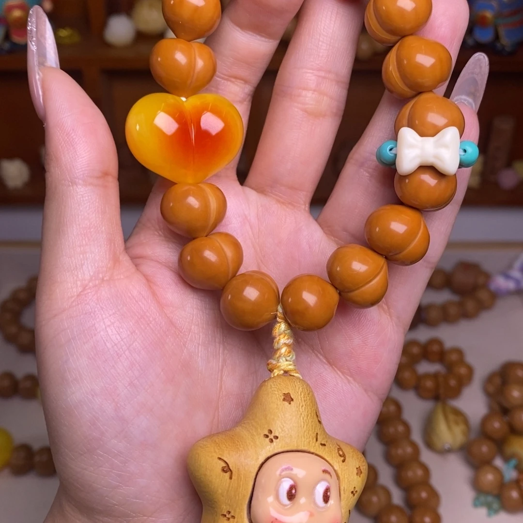 吊坠猴头核桃玻璃底星星满配手持