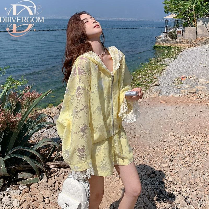 蕾丝拼接轻薄防晒衣套装女2025夏季新款设计感宽松休闲短裤两件套