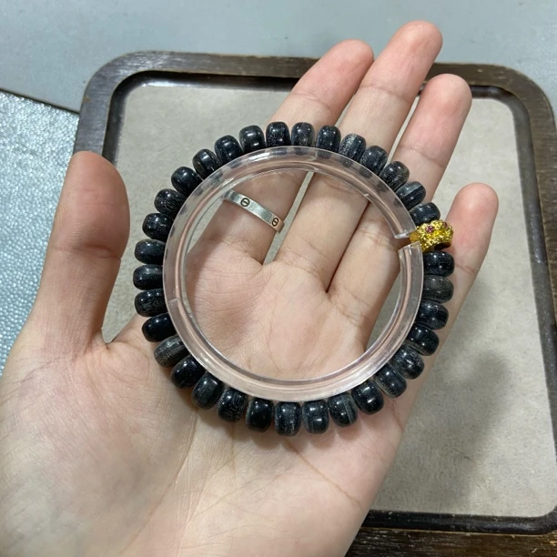 B848驴蹄卡0.8单圈手串（非牛骨）