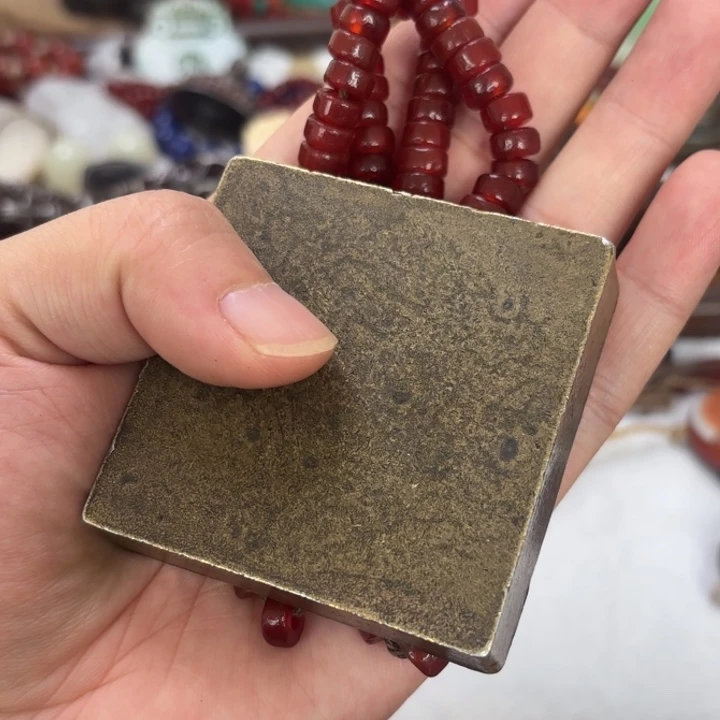 如图所示一物一拍