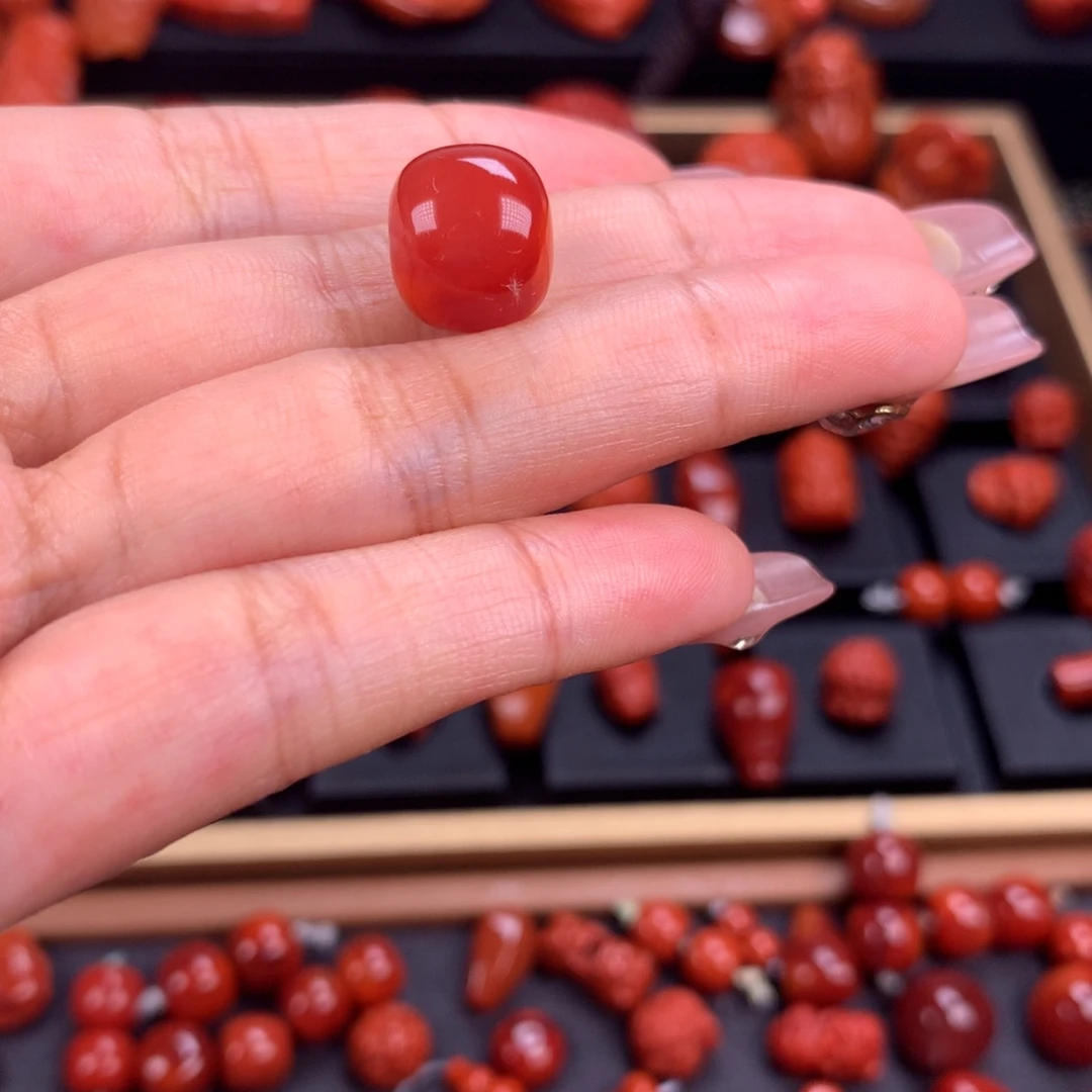 南红玛瑙老型单珠12.2mm未镶嵌