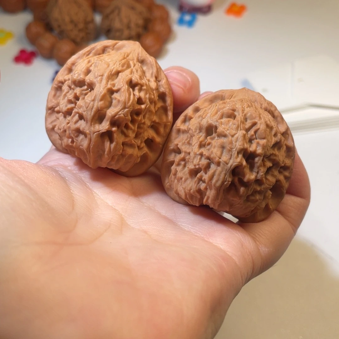 文玩核桃吊坠乐*文红狮子