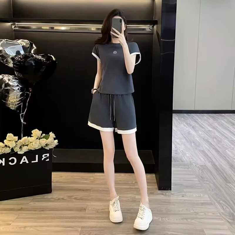 高级感灰色休闲运动套装女夏季时尚洋气减龄短裤两件套小个子显高
