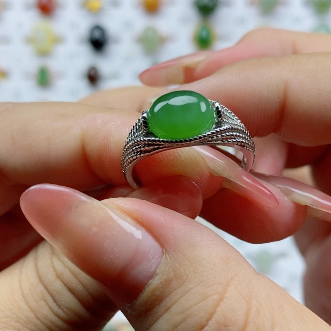 和田玉（碧玉）戒指未镶嵌