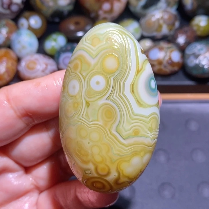 未镶嵌玛瑙/玉髓珠宝半成品122