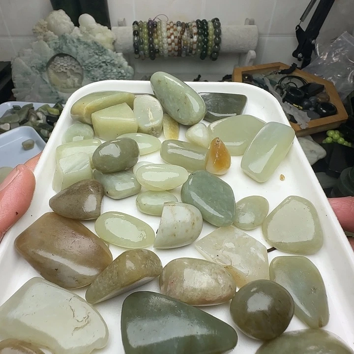 和田玉（糖玉）未镶嵌珠宝半成品