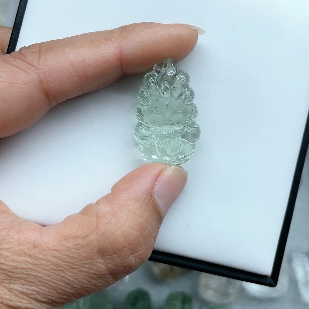 水晶吊坠(不含链)未镶嵌小*