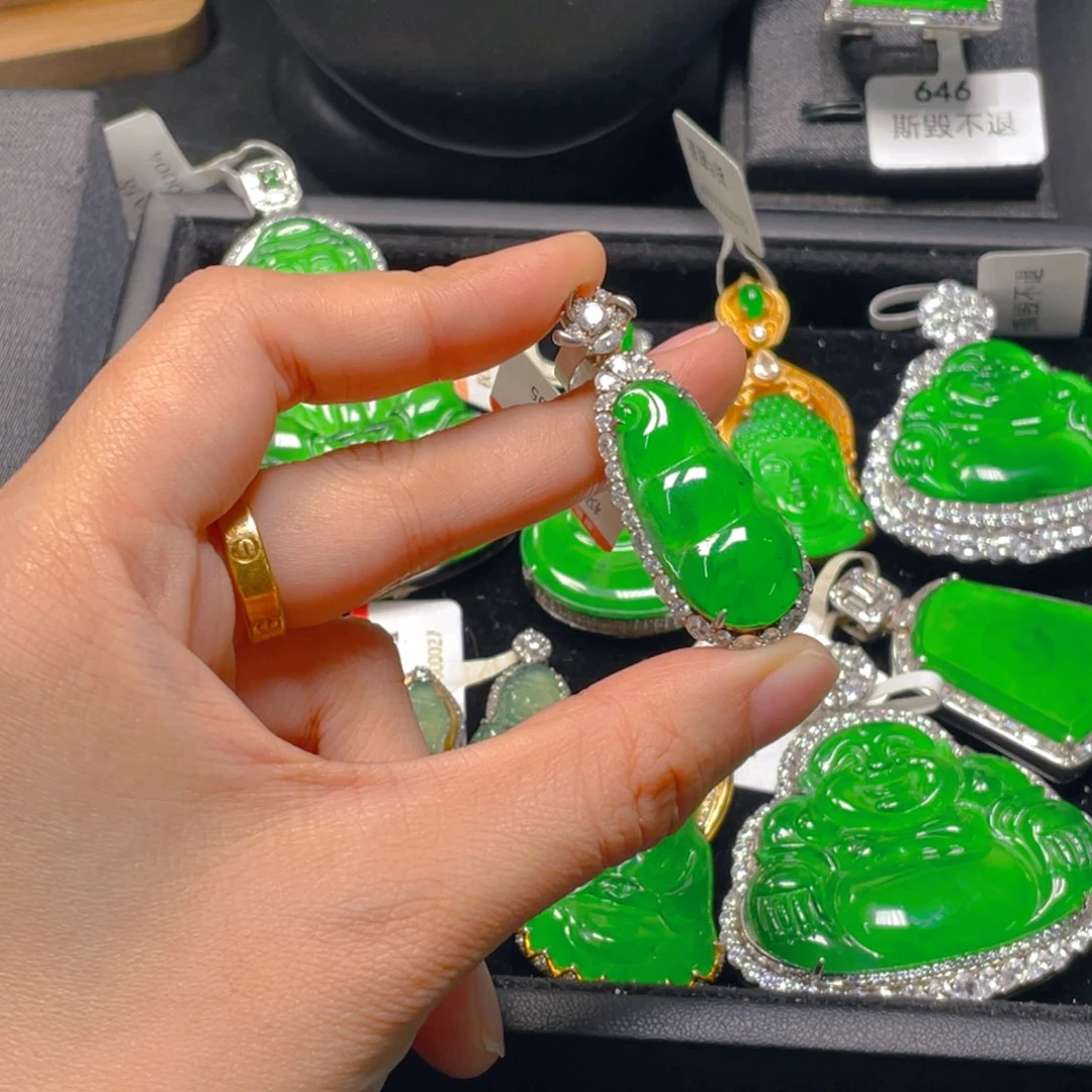 翡翠未镶嵌吊坠(不含链)