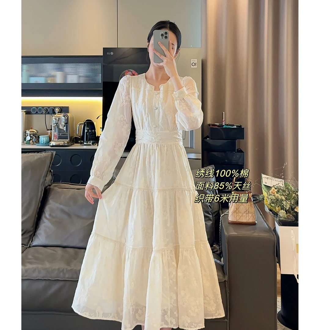 Zwinnie/詹维尼【银杏刺绣】 重工工艺刺绣绣花气质连衣裙GYT202411
