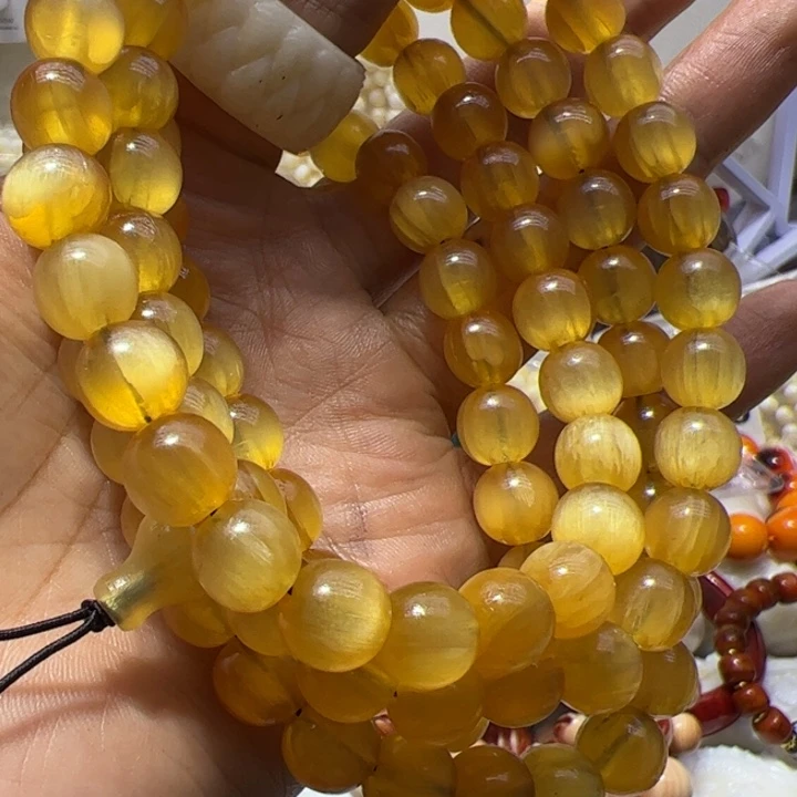 大果紫檀（缅甸花梨）1.0/108圆珠赛壁挂