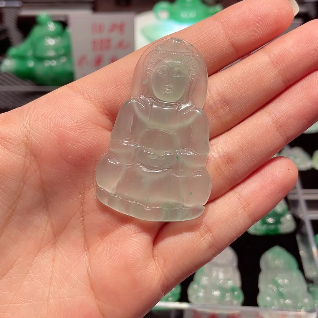 石英质玉颈饰未镶嵌玉**宝