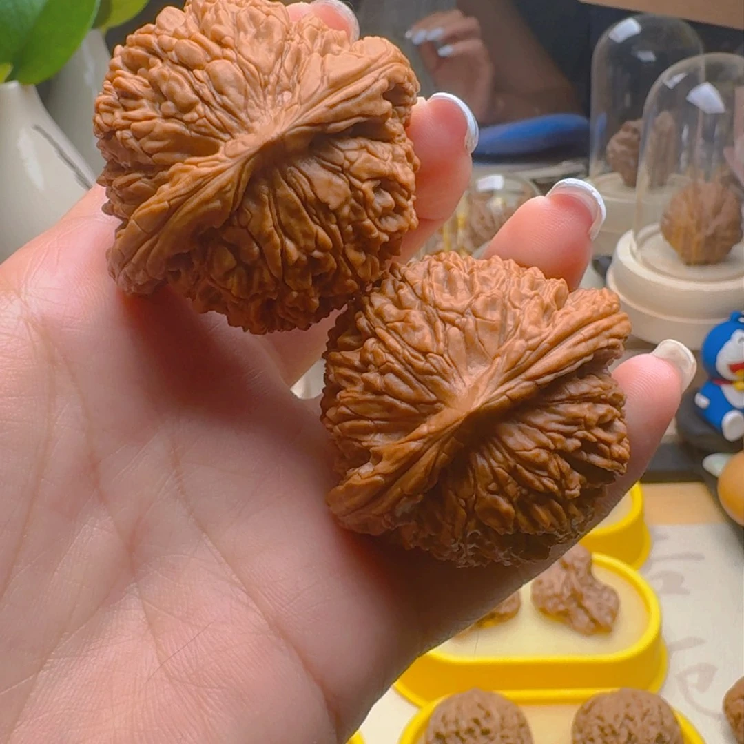 核桃把件46全品水龙纹