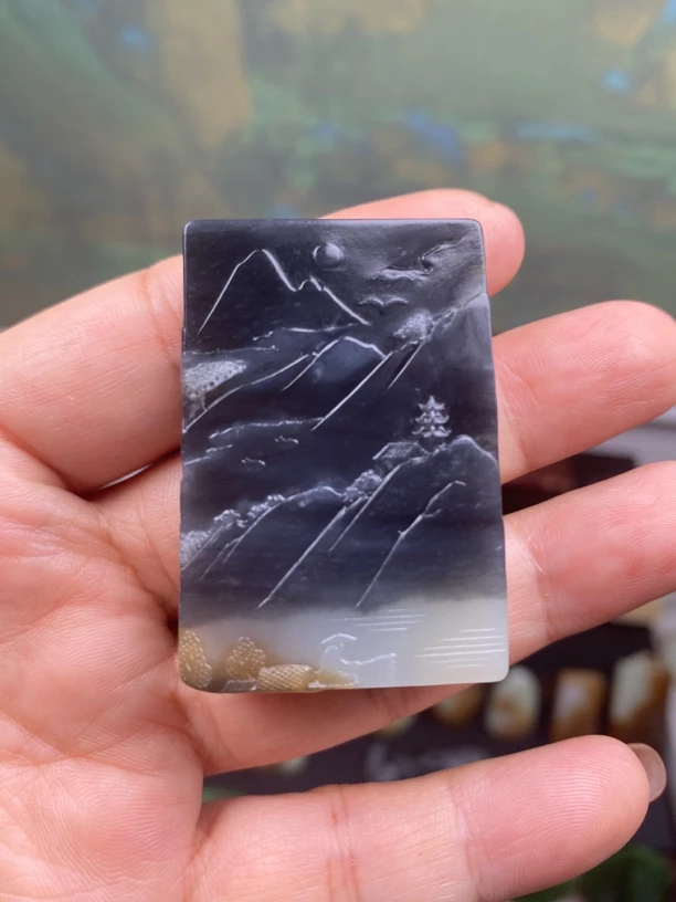 天然新疆楼兰三色牌子正宇和田玉