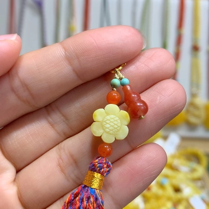 裸石蜜蜡未镶嵌配饰