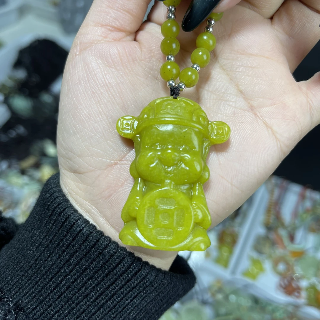 岫玉精品财神挂件吊坠