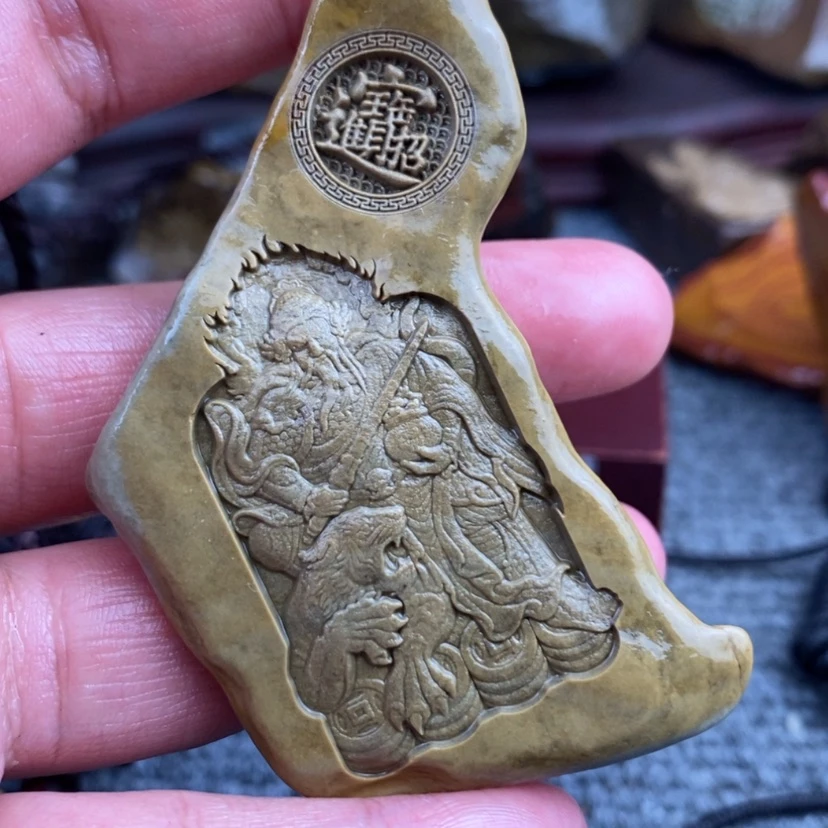 【闪购商品】原石雕刻手把件