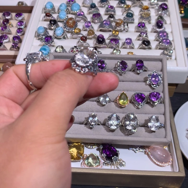 【闪购商品】烟晶戒指银S925镶嵌不*戒指