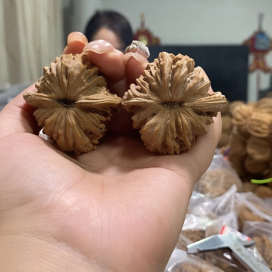 把件文玩核桃44四座楼有黄尖